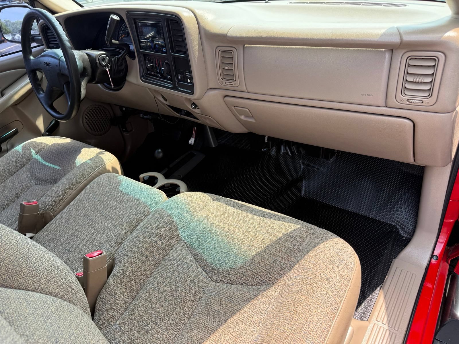 Used 2006 GMC Sierra 2500 W/T w/ Snow Plow Prep Package AWD/4WD image 13