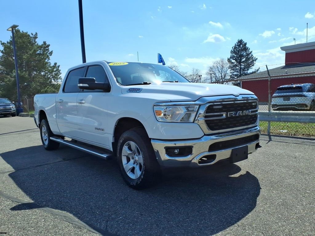 Used 2022 RAM 1500 Big Horn AWD/4WD image 3