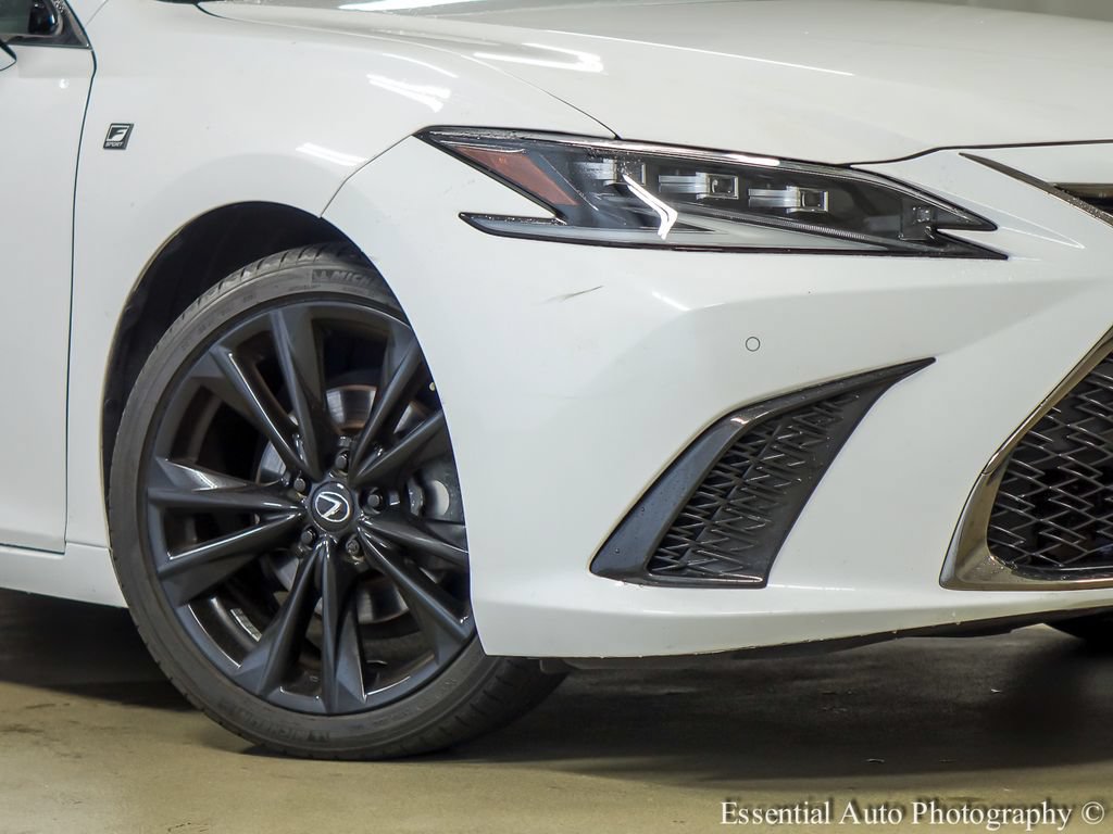 Used 2023 Lexus ES 350 F Sport w/ Accessory Package (Z2) FWD image 4