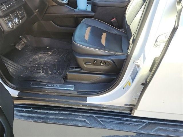 Used 2022 GMC Yukon XL AT4 w/ Max Trailering Package image 69