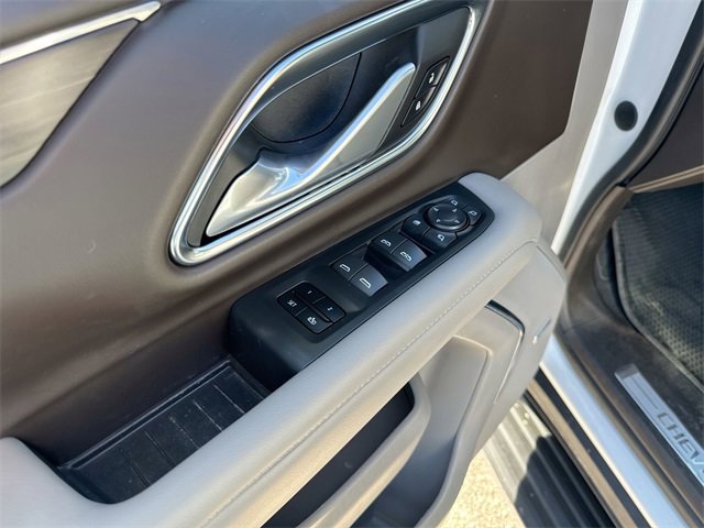 Used 2023 Chevrolet Tahoe LT w/ Luxury Package image 19