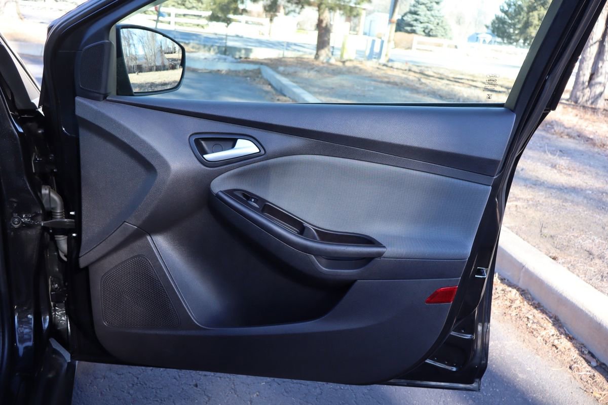 Used 2013 Ford Focus SE image 26