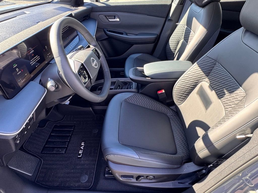 New 2026 Nissan Leaf Platinum+ image 9