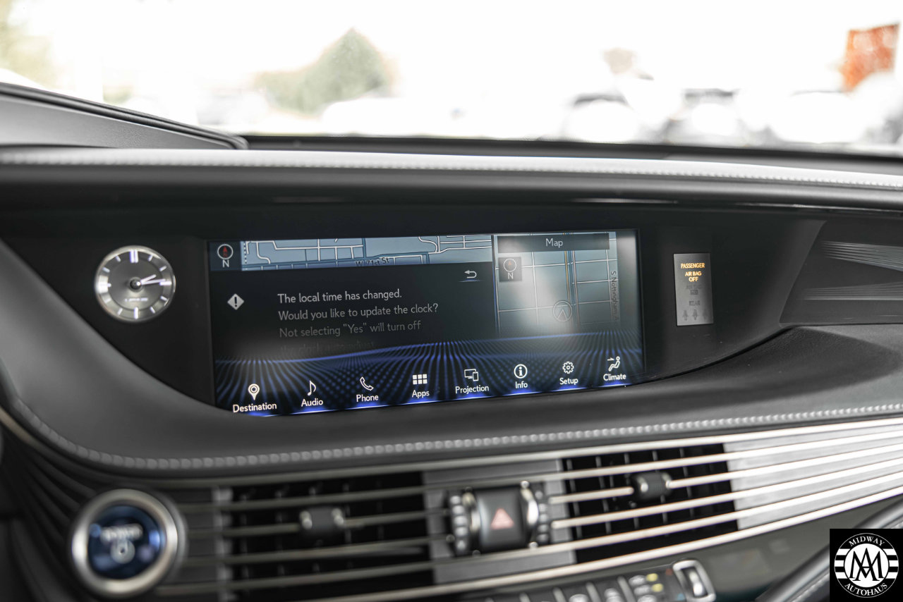 Used 2020 Lexus LS 500h AWD image 29