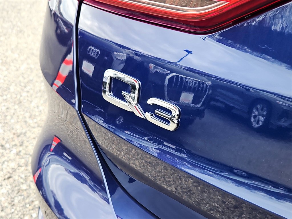 New 2025 Audi Q3 2.0T Premium image 6
