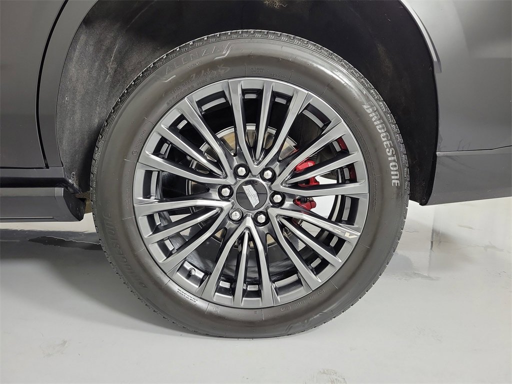 Used 2024 Cadillac Escalade V w/ Heavy-Duty Trailer Package image 10