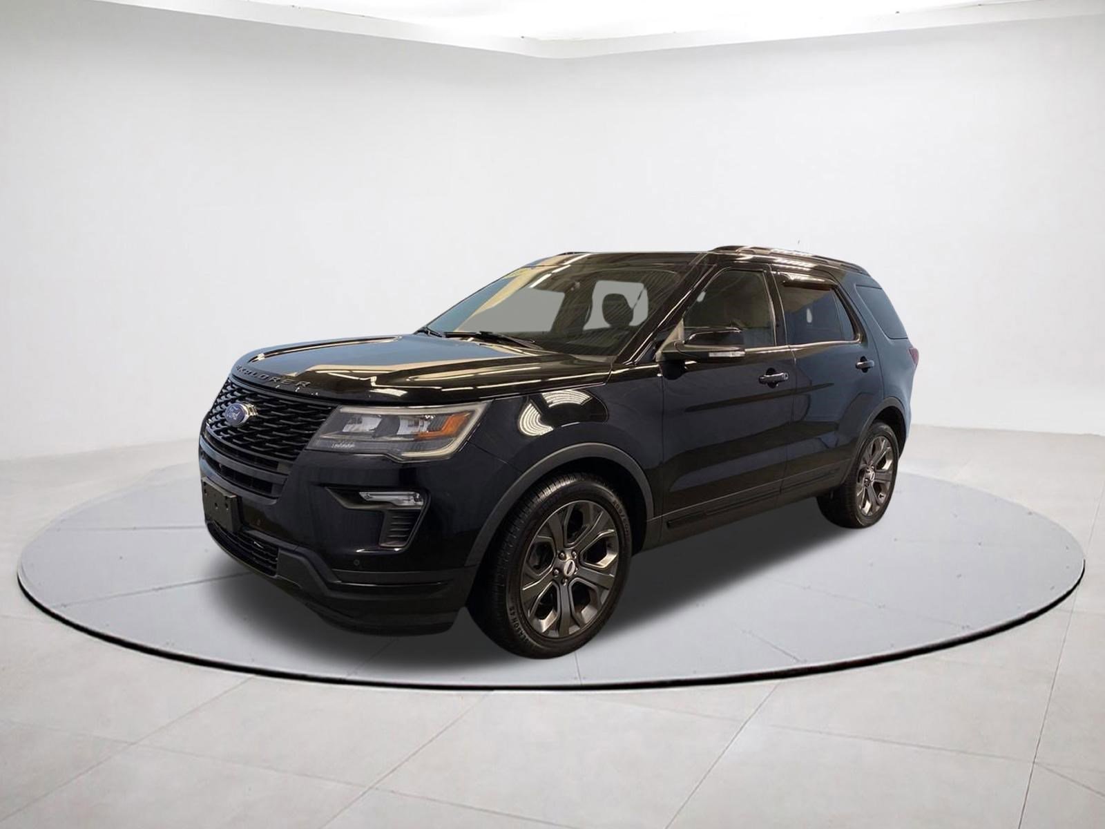Used 2018 Ford Explorer Sport w/ Equipment Group 401A AWD/4WD image 3