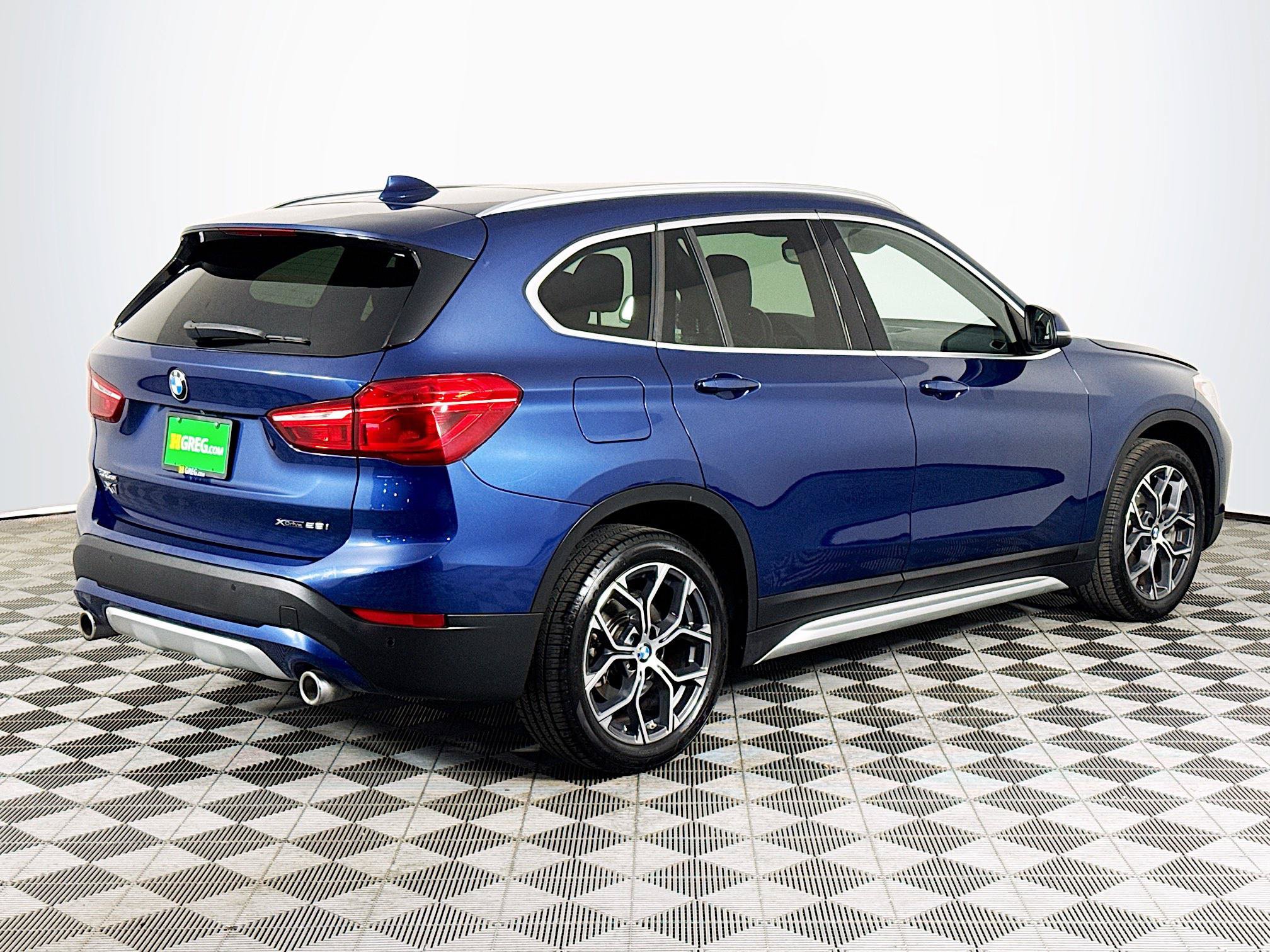 Used 2021 BMW X1 xDrive28i w/ Convenience Package AWD/4WD image 8