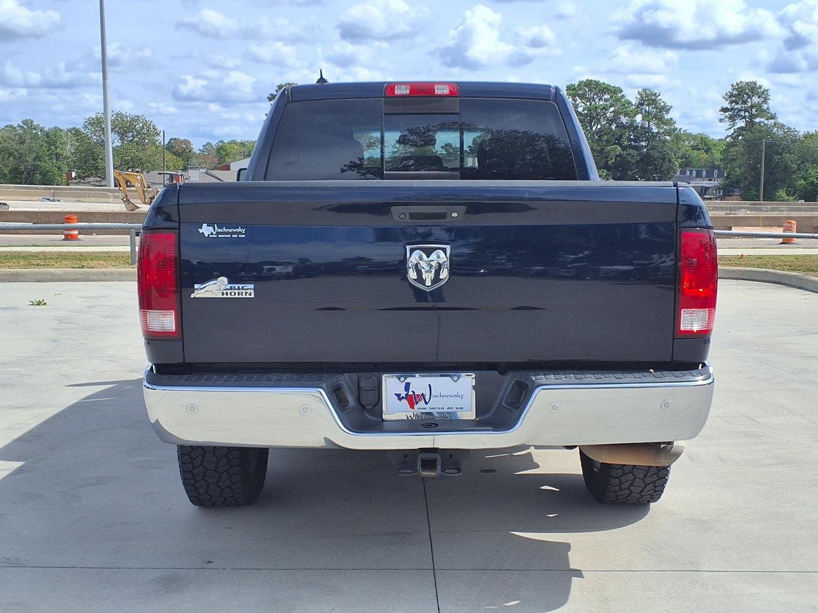 Used 2015 RAM 1500 Outdoorsman RWD image 7
