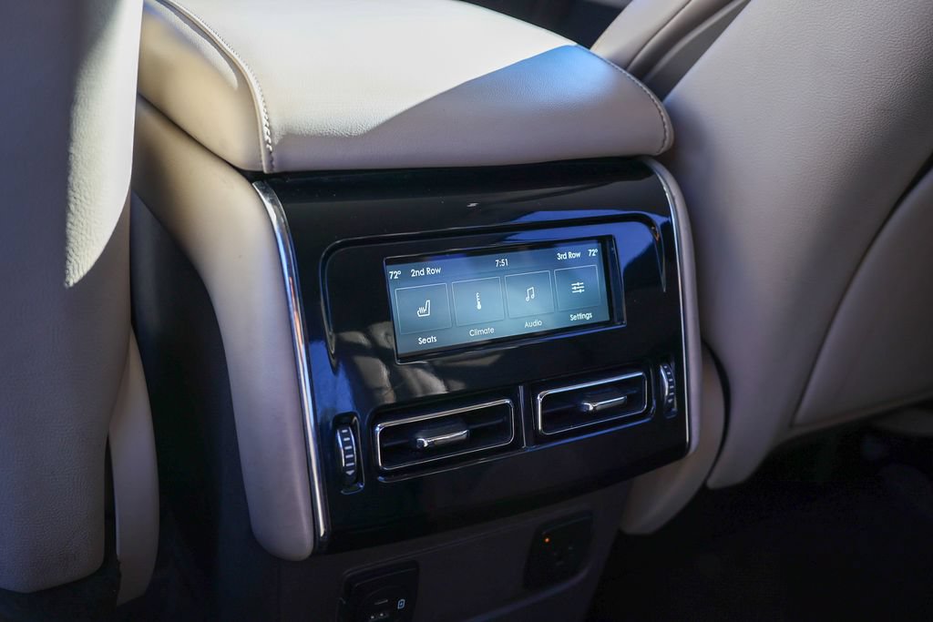 Used 2020 Lincoln Aviator Reserve w/ Elements Package Plus RWD image 13