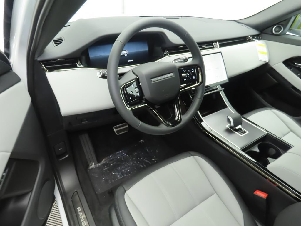 New 2026 Land Rover Range Rover Evoque Dynamic SE image 10