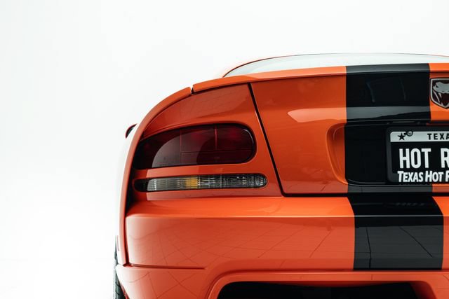 Used 2008 Dodge Viper SRT-10 RWD image 17