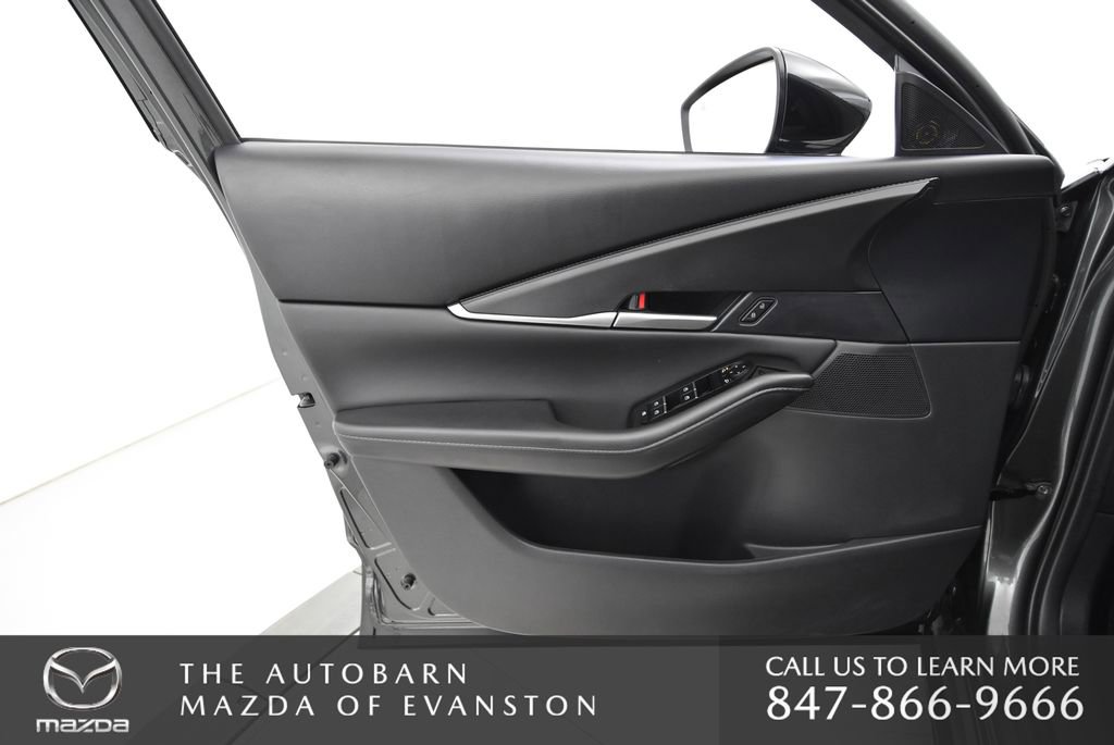 Certified 2025 MAZDA CX-30 AWD 2.5 S w/ Select Sport Pkg image 30
