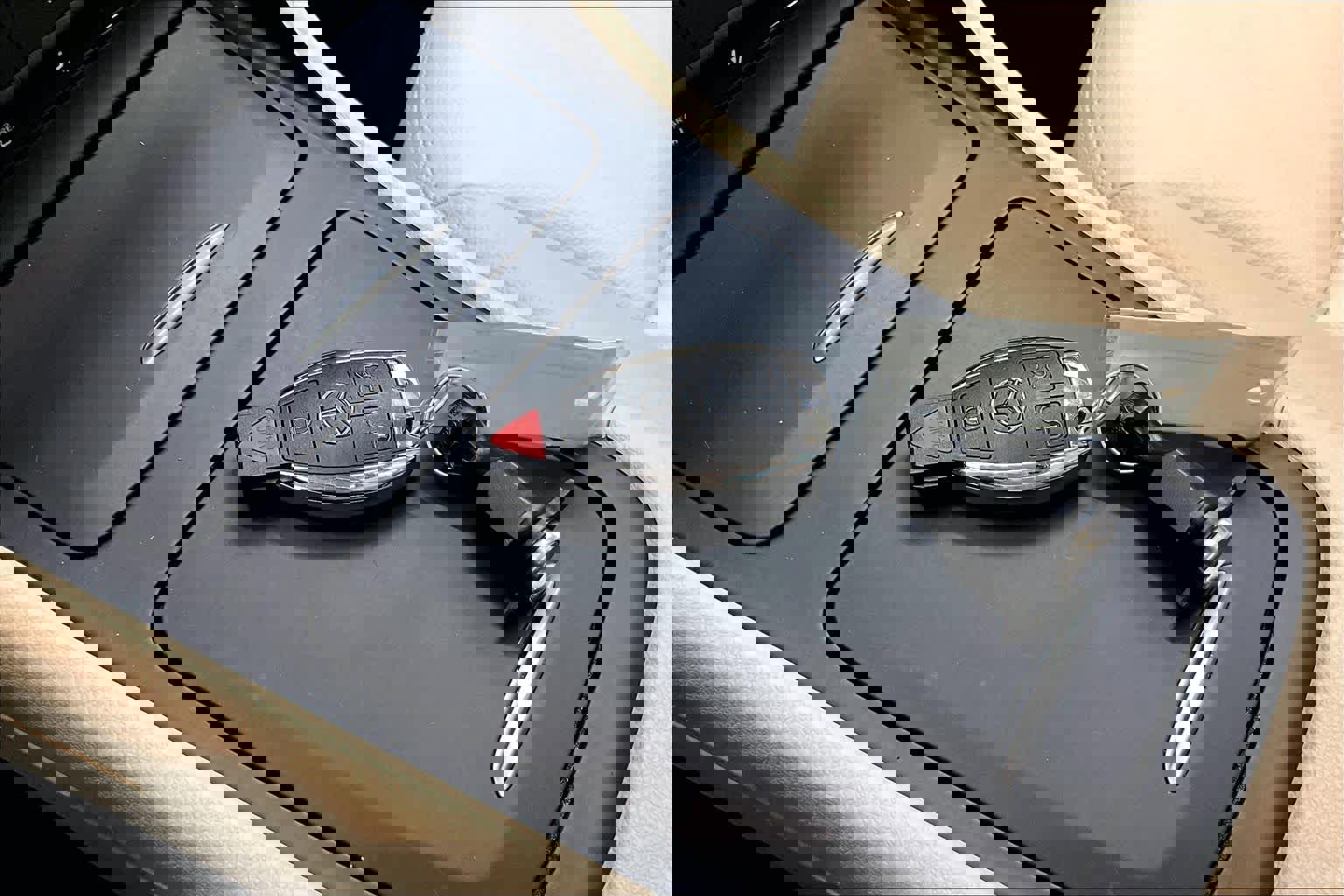 Used 2015 Mercedes-Benz GLA 250 4MATIC image 14