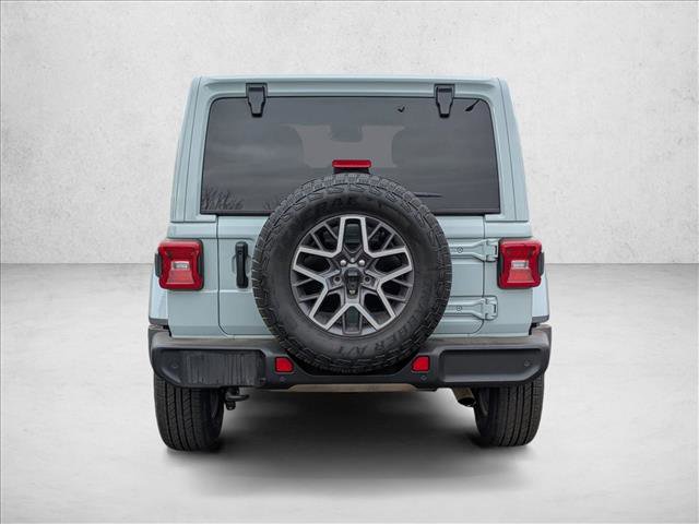 Used 2024 Jeep Wrangler Sahara w/ Technology Group image 6