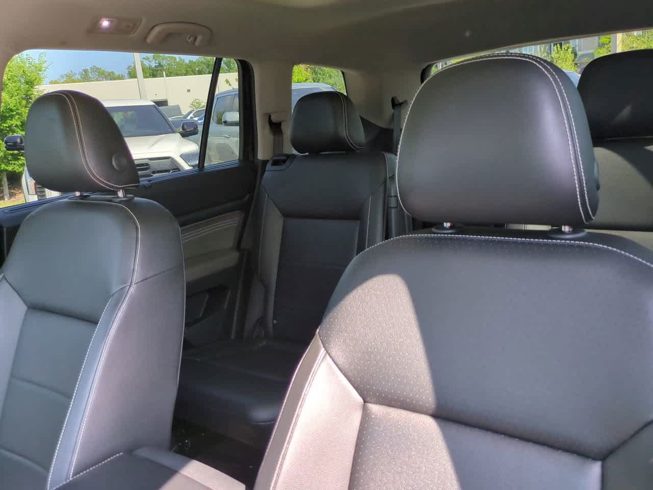 Used 2022 Volkswagen Atlas SE FWD image 8