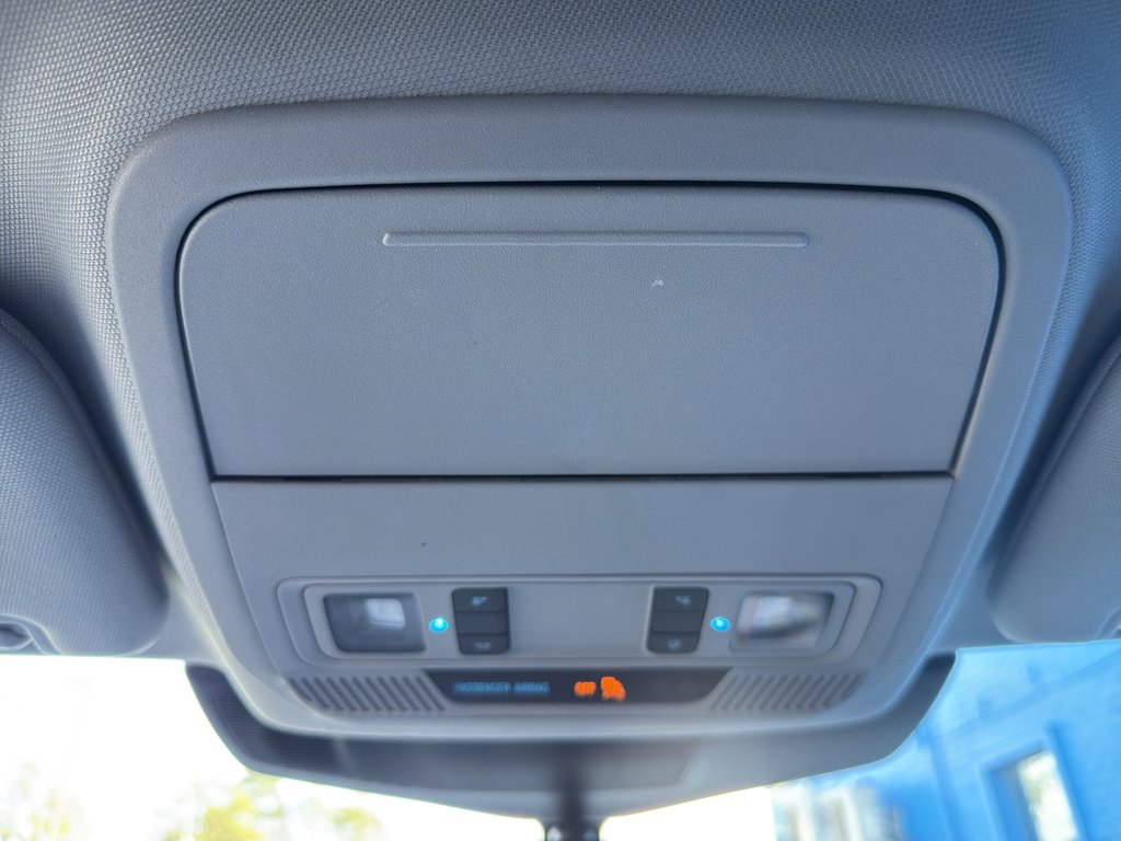 Used 2022 Ford Explorer XLT w/ Equipment Group 202A image 47