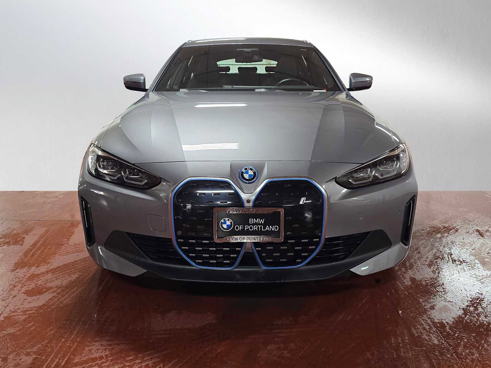 Used 2024 BMW i4 xDrive40i image 8