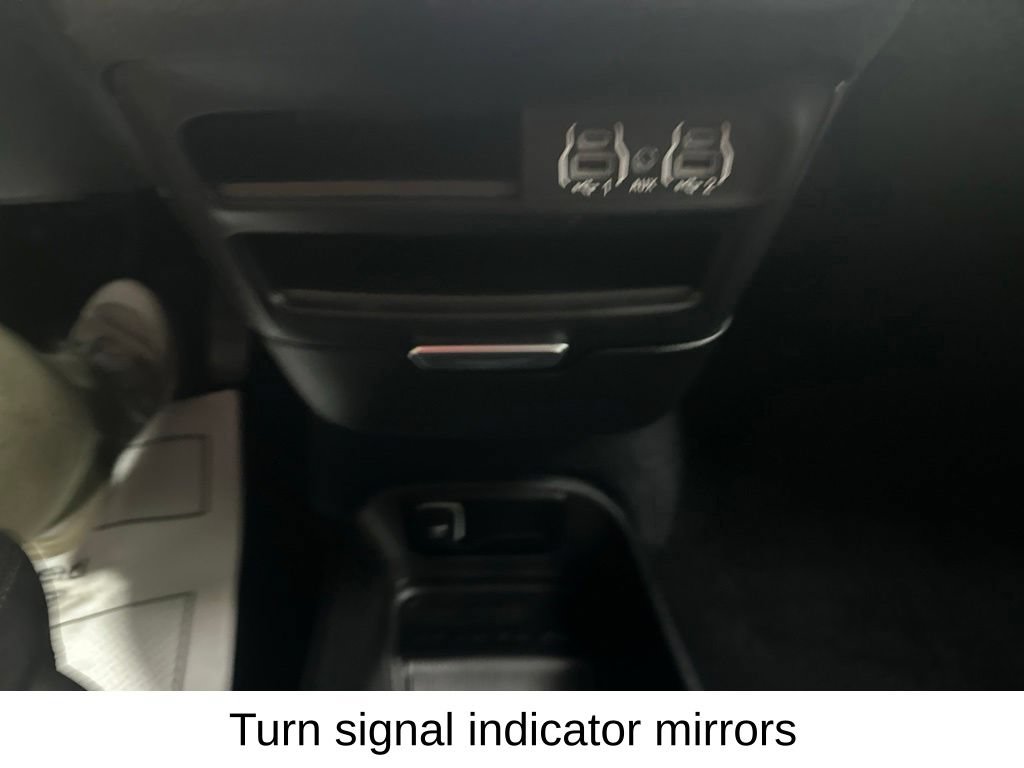 Used 2025 Chrysler Pacifica Select FWD image 43