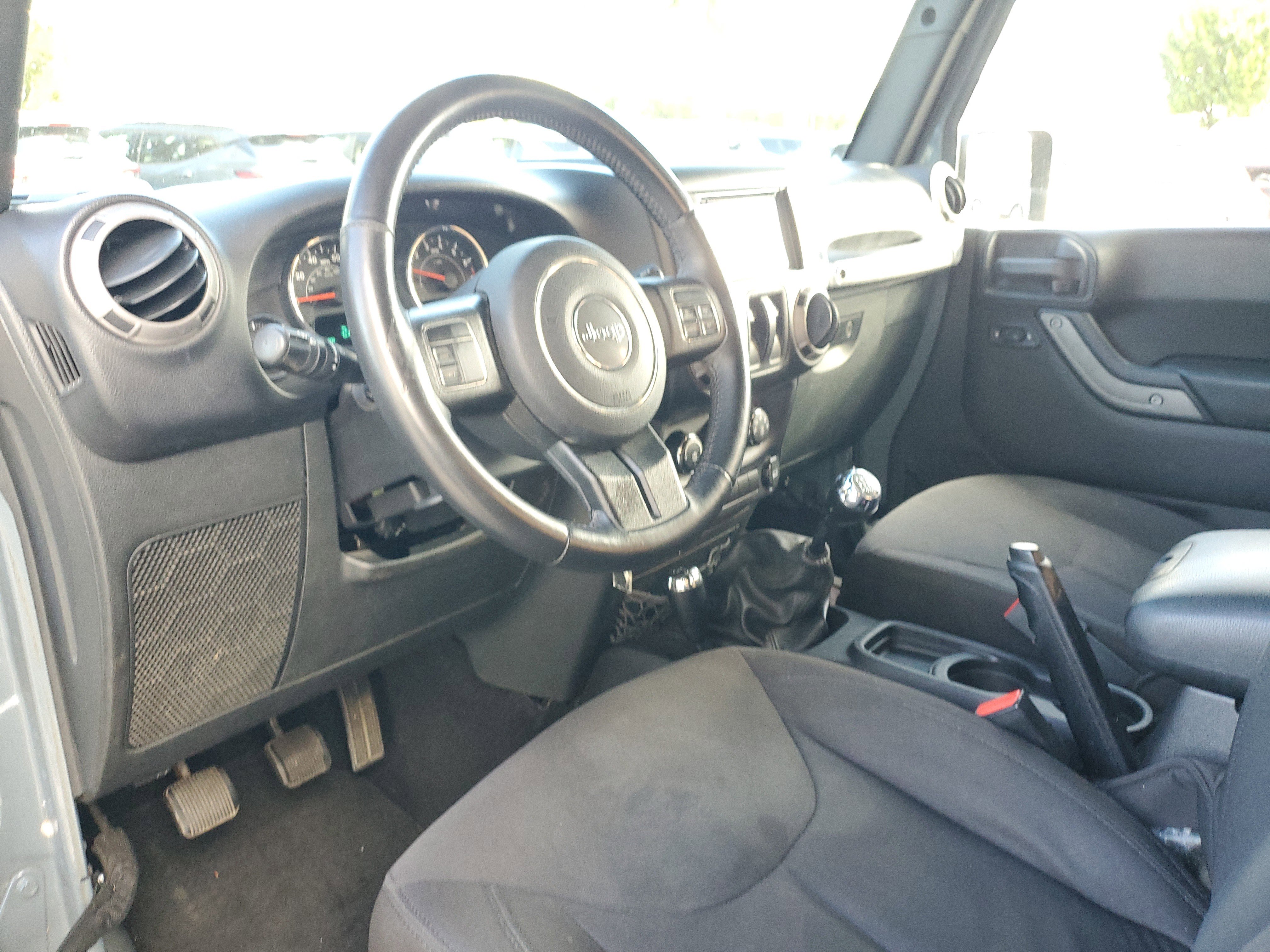 Used 2015 Jeep Wrangler Sport w/ Quick Order Package 23S image 11