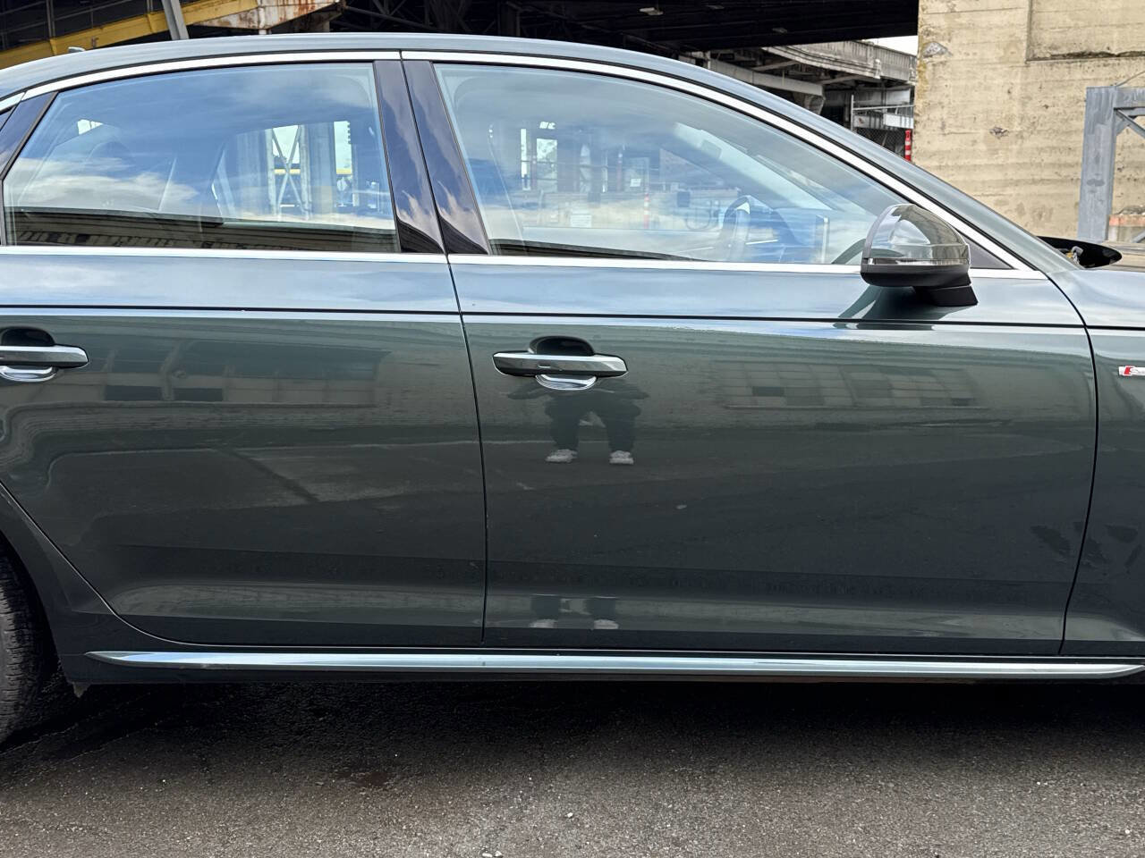 Used 2017 Audi A4 2.0T Premium Plus image 22