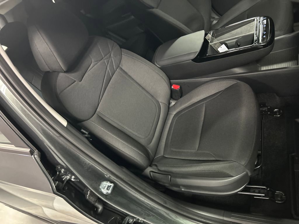 New 2026 Hyundai Tucson Blue SE image 23