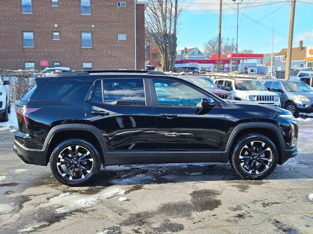 Used 2025 Chevrolet Equinox RS image 6
