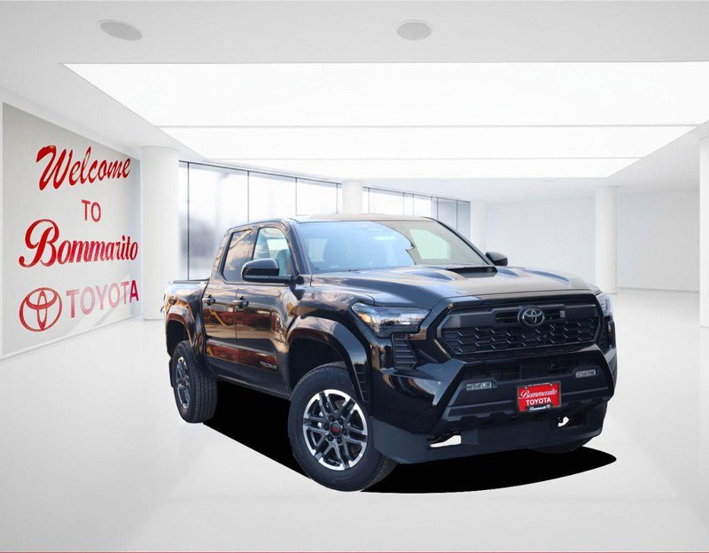 New 2025 Toyota Tacoma TRD Sport image 2