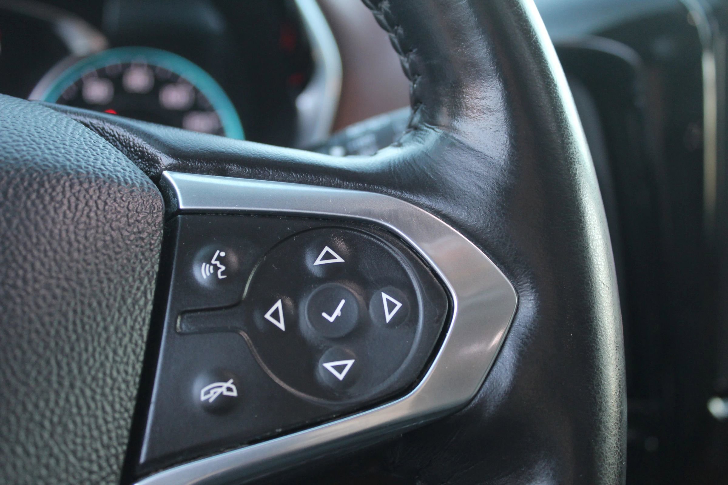 Used 2020 Chevrolet Traverse High Country image 27