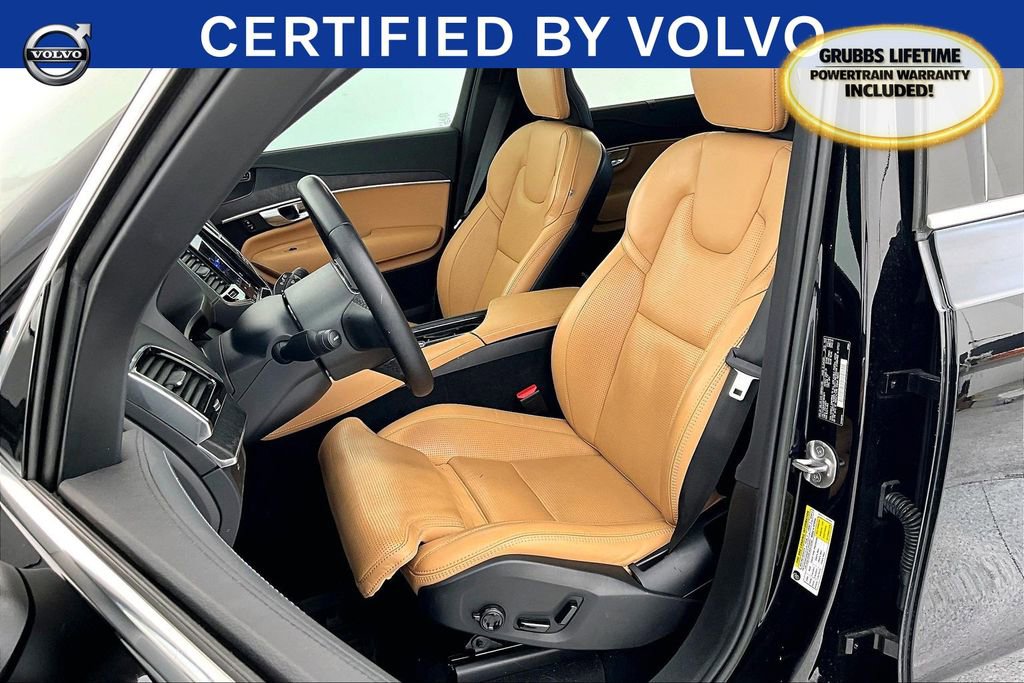 Used 2023 Volvo XC90 B6 Ultimate w/ Protection Package Premier image 32