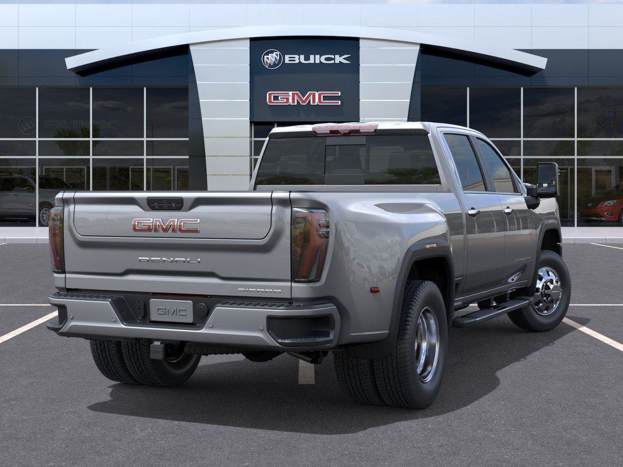 New 2026 GMC Sierra 3500 Denali w/ Denali Reserve Package AWD/4WD image 4