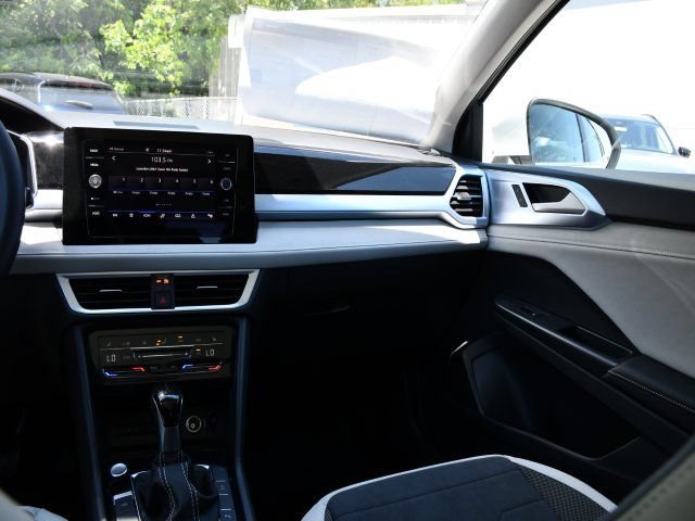 New 2026 Volkswagen Taos SE AWD/4WD image 20