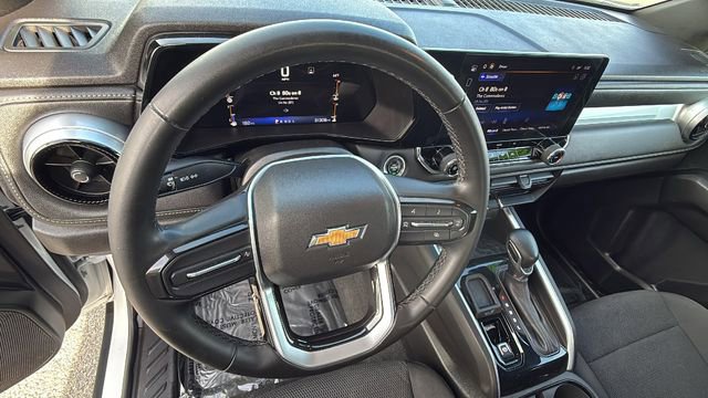 Used 2023 Chevrolet Colorado LT image 18