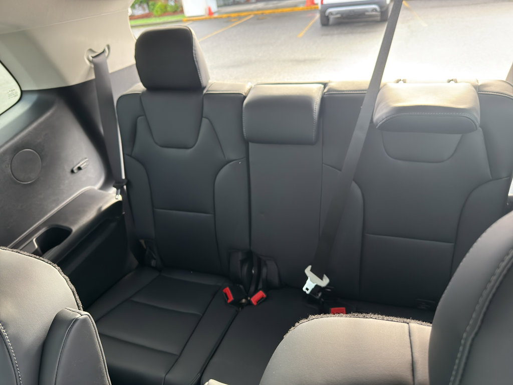 New 2025 Kia Telluride S image 20