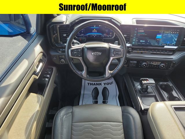 Used 2022 Chevrolet Silverado 1500 ZR2 w/ Technology Package image 9