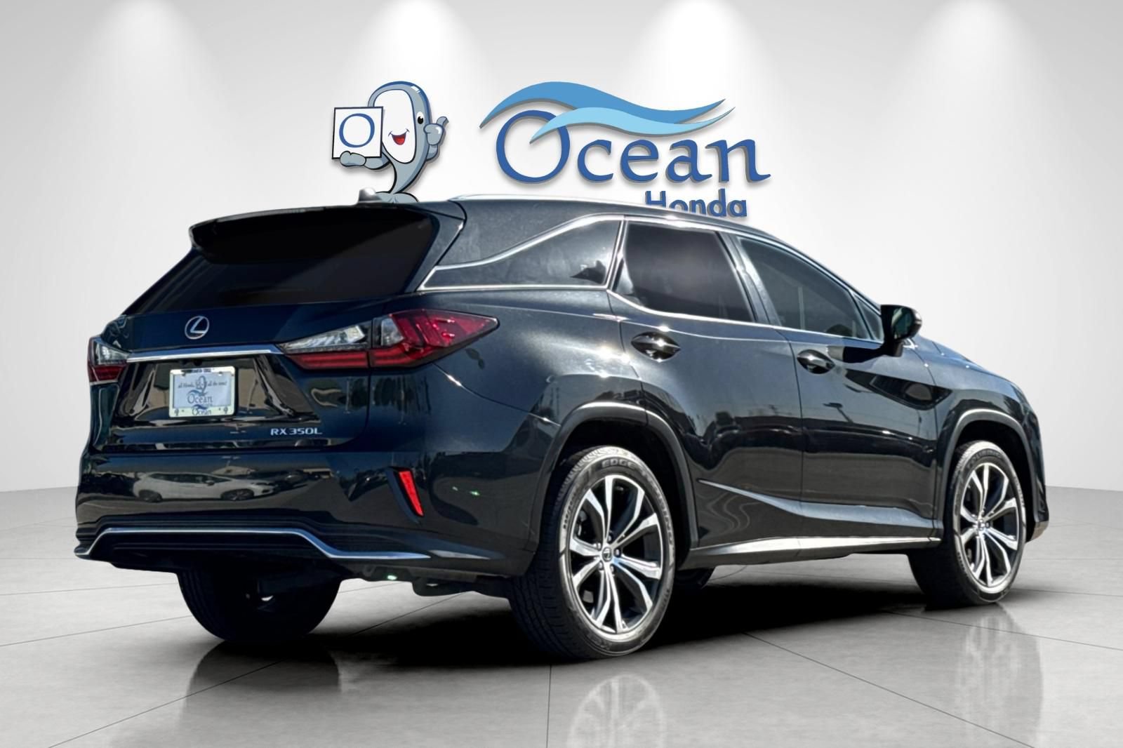 Used 2020 Lexus RX 350L FWD w/ Premium Package image 4