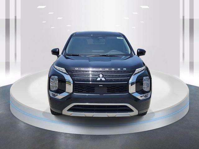 New 2025 Mitsubishi Outlander SE image 2