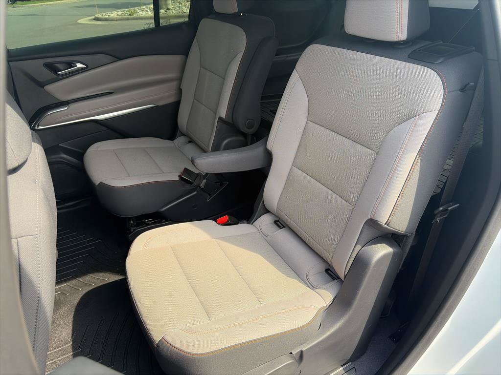 Used 2024 Chevrolet Traverse LT AWD/4WD image 26