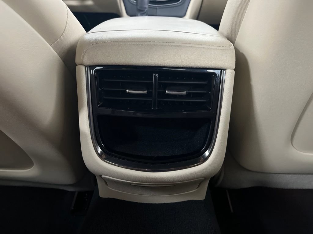 Used 2017 Cadillac CTS Luxury RWD image 30