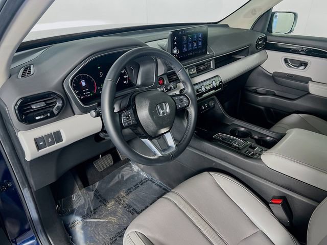 Used 2024 Honda Pilot EX-L image 11