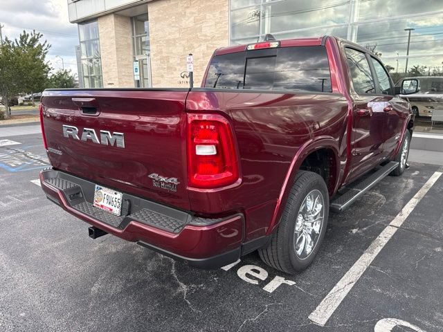 Used 2025 RAM 1500 Big Horn AWD/4WD image 10