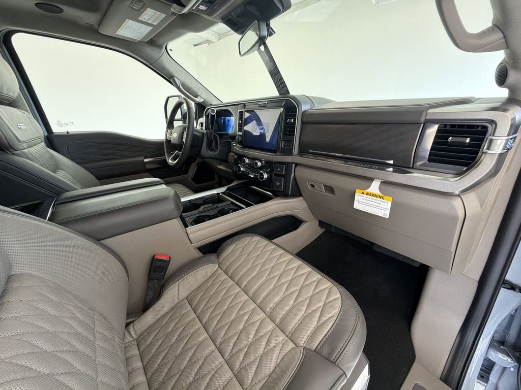 Used 2026 Ford F450 Lariat AWD/4WD image 30