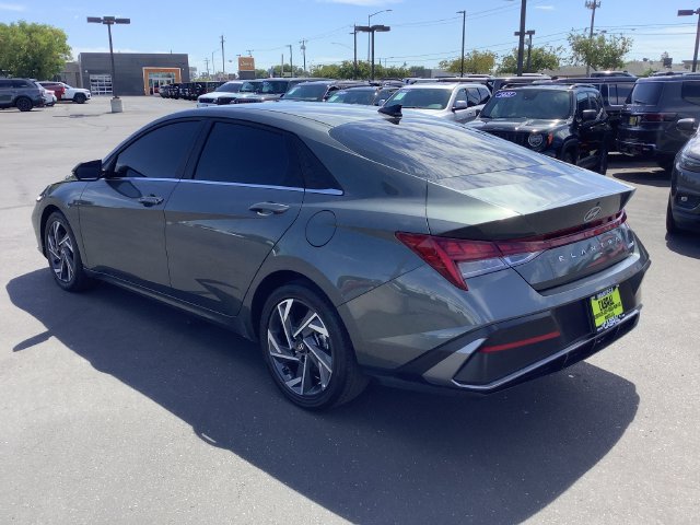 Used 2025 Hyundai Elantra Limited FWD image 22