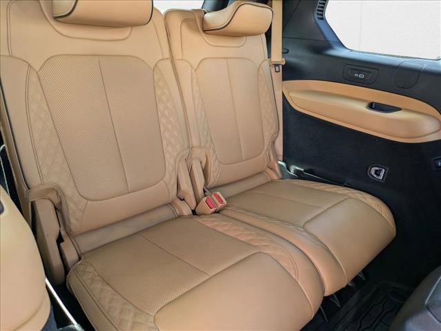 Used 2023 Jeep Grand Cherokee L Summit w/ Advanced Protech Group IV image 22