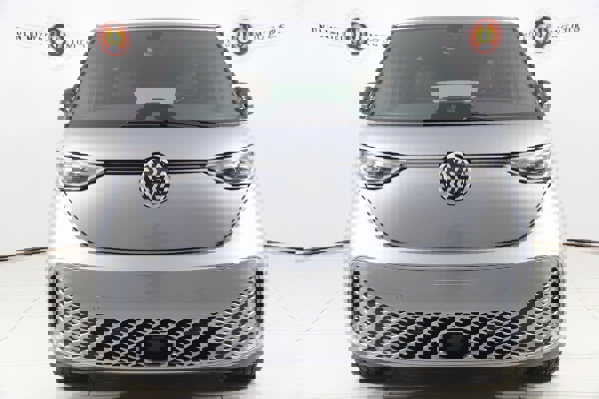 Used 2025 Volkswagen ID. Buzz Pro S image 2