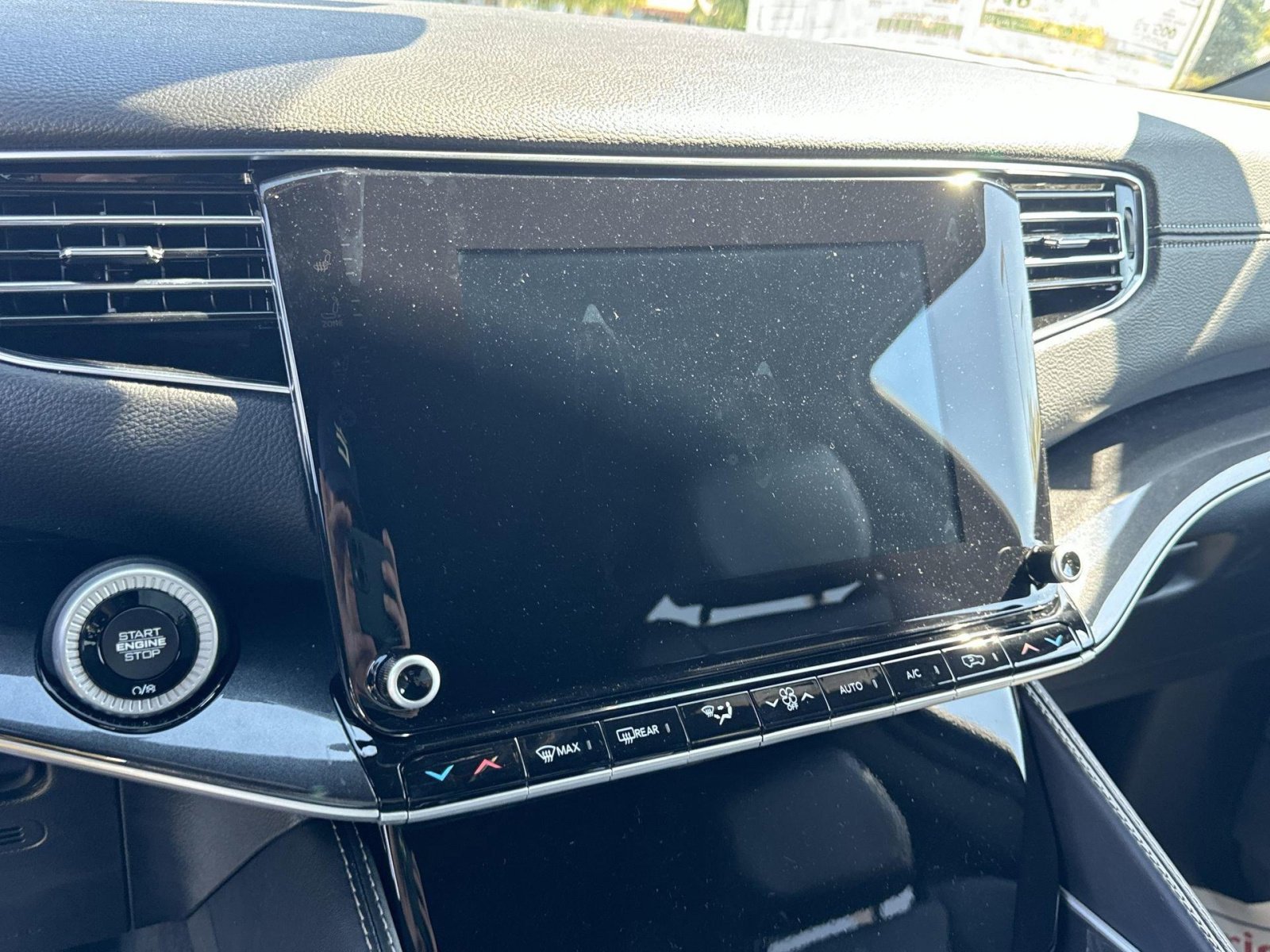 New 2024 Jeep Wagoneer Base w/ Premium Group I image 25