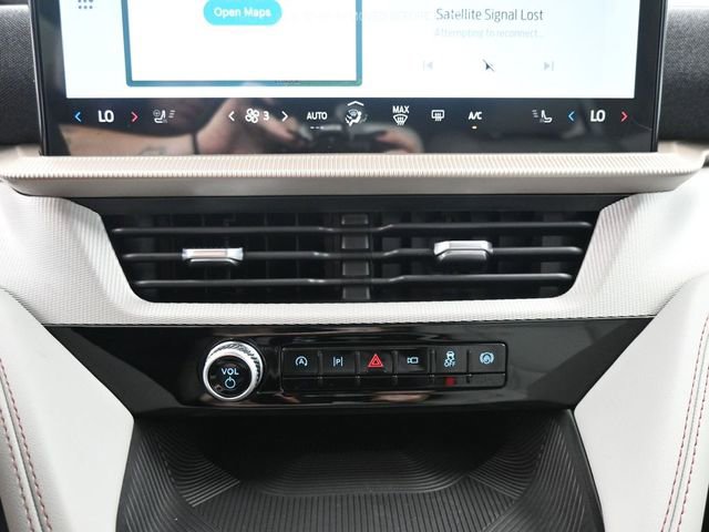 New 2025 Ford Explorer Active w/ Active Comfort Package image 19