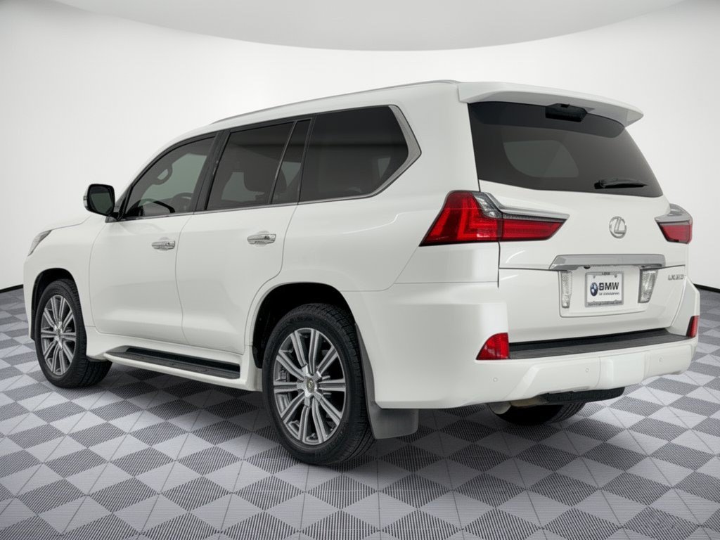 Used 2017 Lexus LX 570 4WD w/ Luxury Package image 3