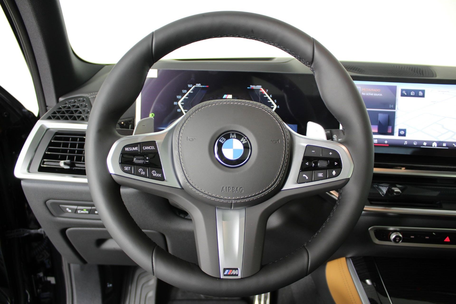 New 2026 BMW X5 xDrive40i AWD/4WD image 14