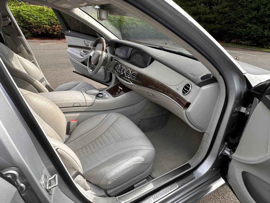Used 2014 Mercedes-Benz S 550 Sedan image 20